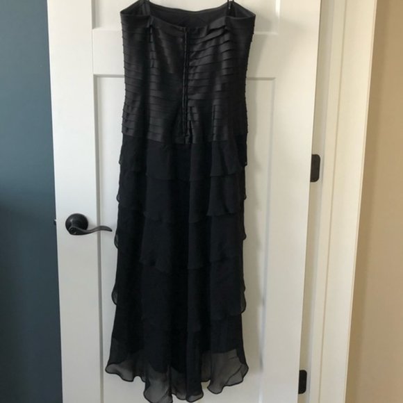 Vintage Tadashi Shoji Black Silk Chiffon Gown - Picture 6 of 10